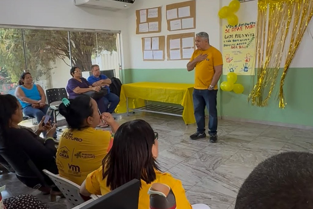 CAPS TM III promove palestra sobre saúde mental e reforça importância da escuta e do acolhimento